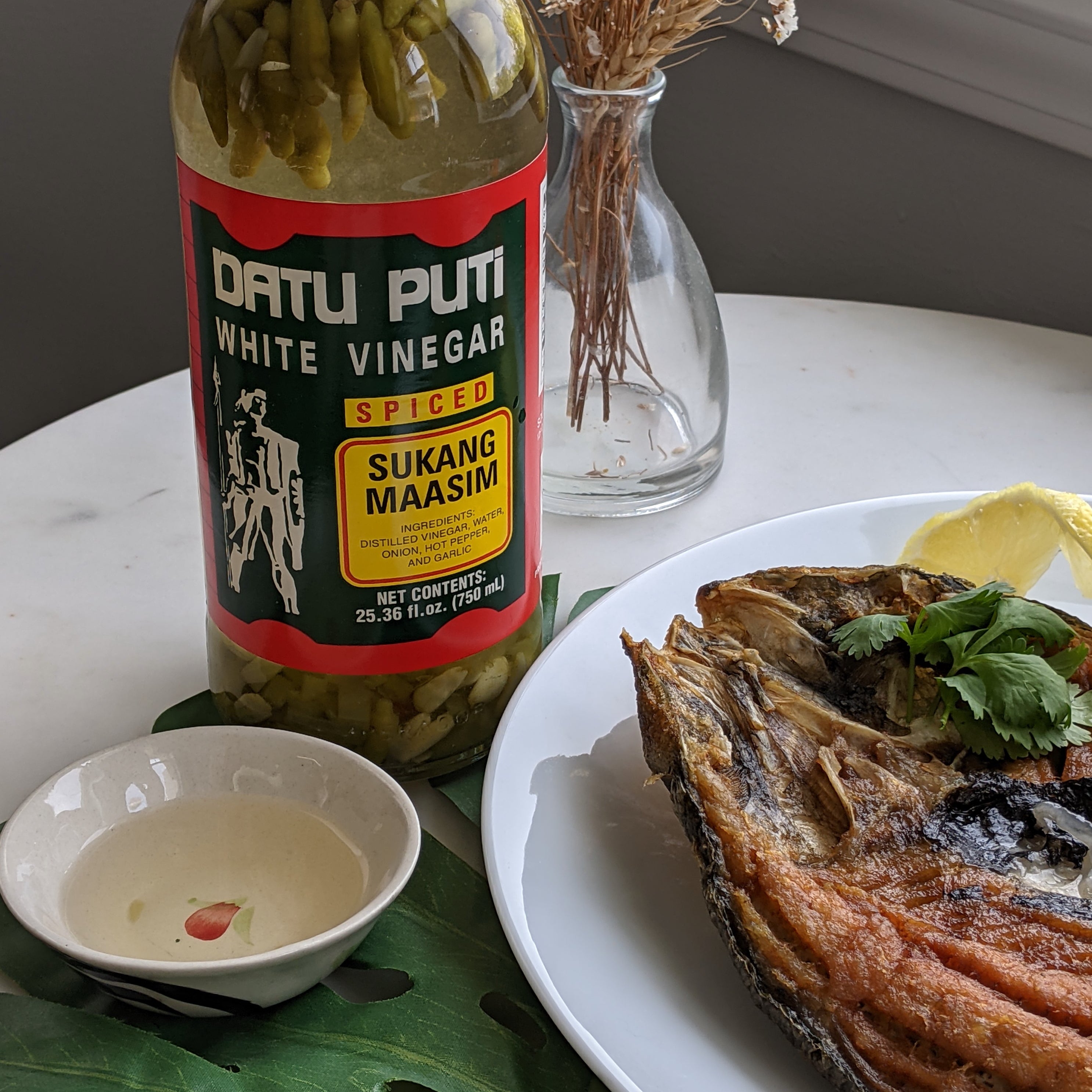 Datu Puti Spiced Vinegar with Daing na Bangus or Fried Milkfish