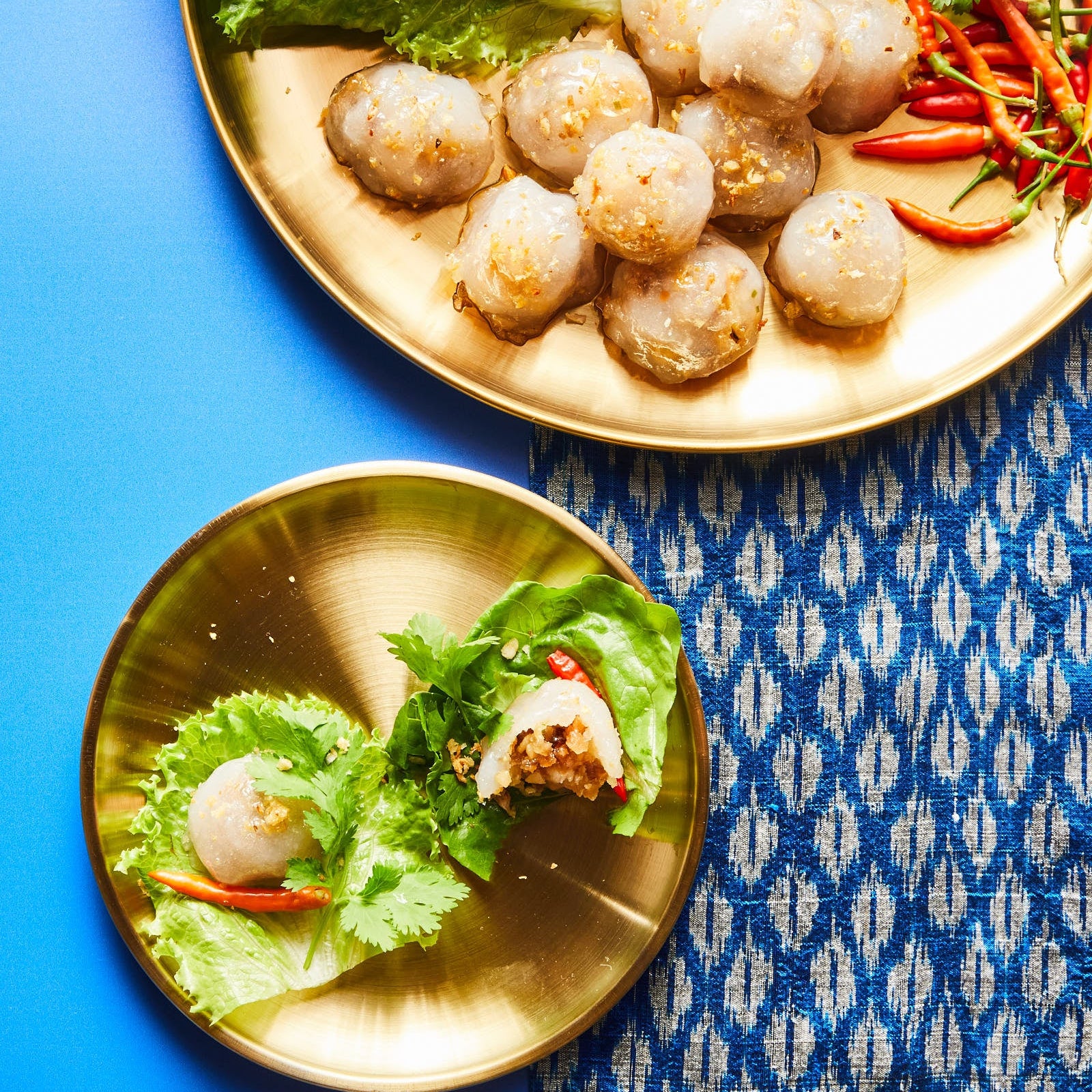 HEDLEY & BENNETT FAMILY THAI ARNOLD MYINT COLLABORATION APRON