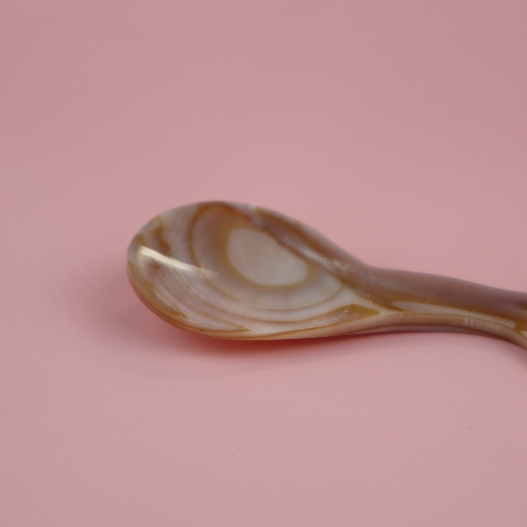 VIETNAMESE MINI PINK MOTHER OF PEARL LEAF SHAPE SPOON FOR CAVIAR, APPETIZER, AMUSE BOUCHE