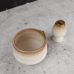 THAI BROWN OMBRE CERAMIC MATCHA BOWL AND WHISK HOLDER RITUAL SET (2 PIECES)