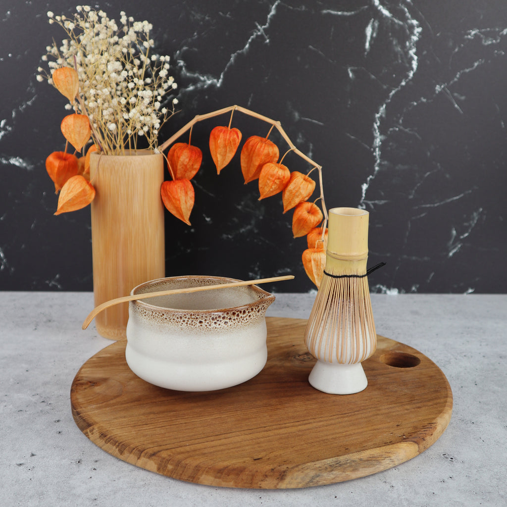 THAI BROWN OMBRE CERAMIC MATCHA BOWL AND WHISK HOLDER RITUAL SET (2 PIECES)