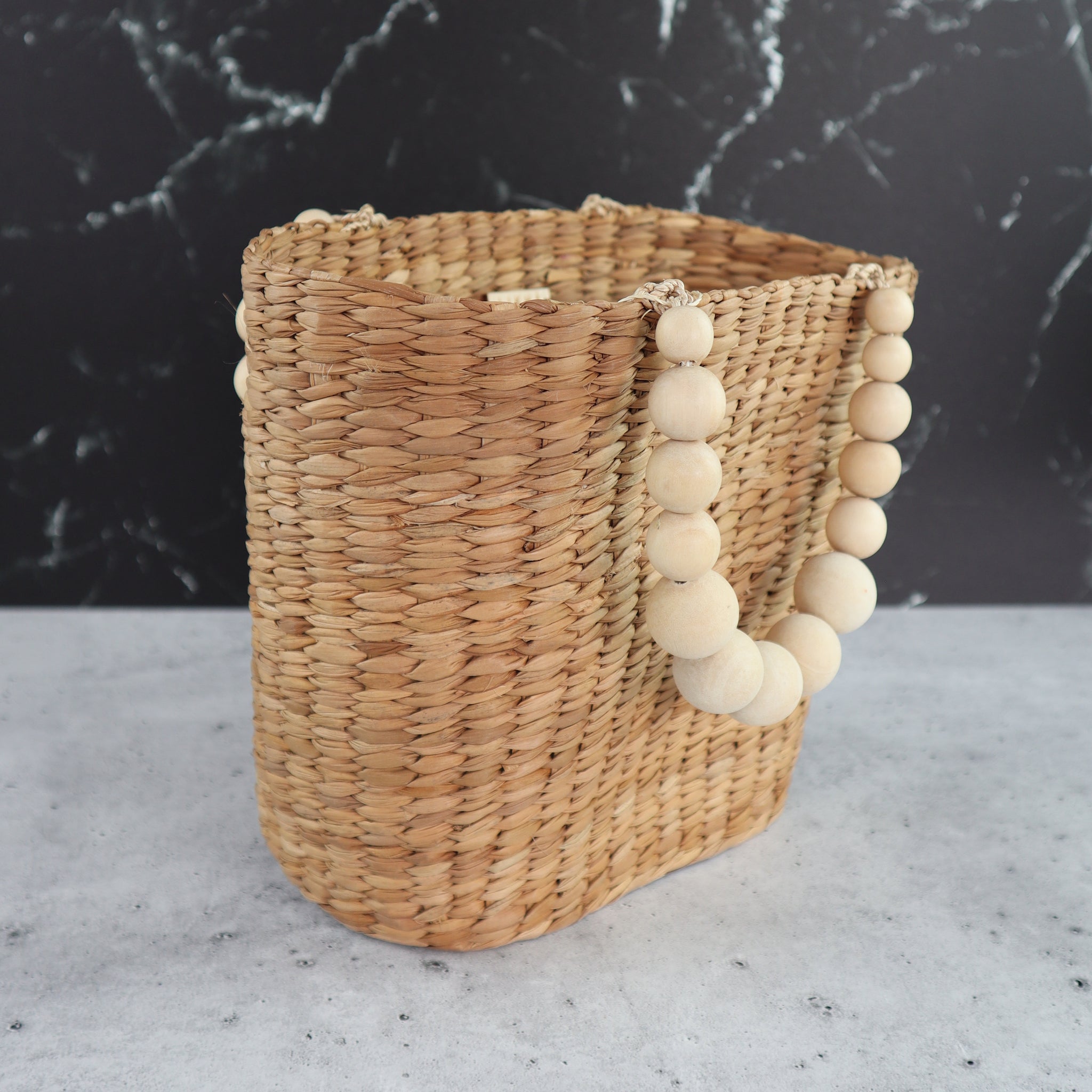 FILIPINO SEAGRASS AND WOODEN BEAD HANDBAG