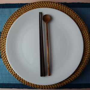 INDONESIAN BROWN RATTAN CHARGER PLATE