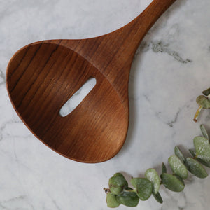 INDONESIAN TEAK WOOD COOKING SPOON SET (2 PIECES)