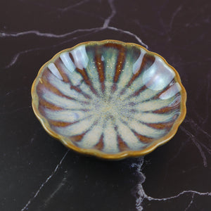 VIETNAMESE CHRYSANTHEMUM SMALL DISH - MOTHER OF PEARL OMBRE (TRINKET DISH, KOBACHI BOWL, SPICE DISH, ACCESSORY DECOR)