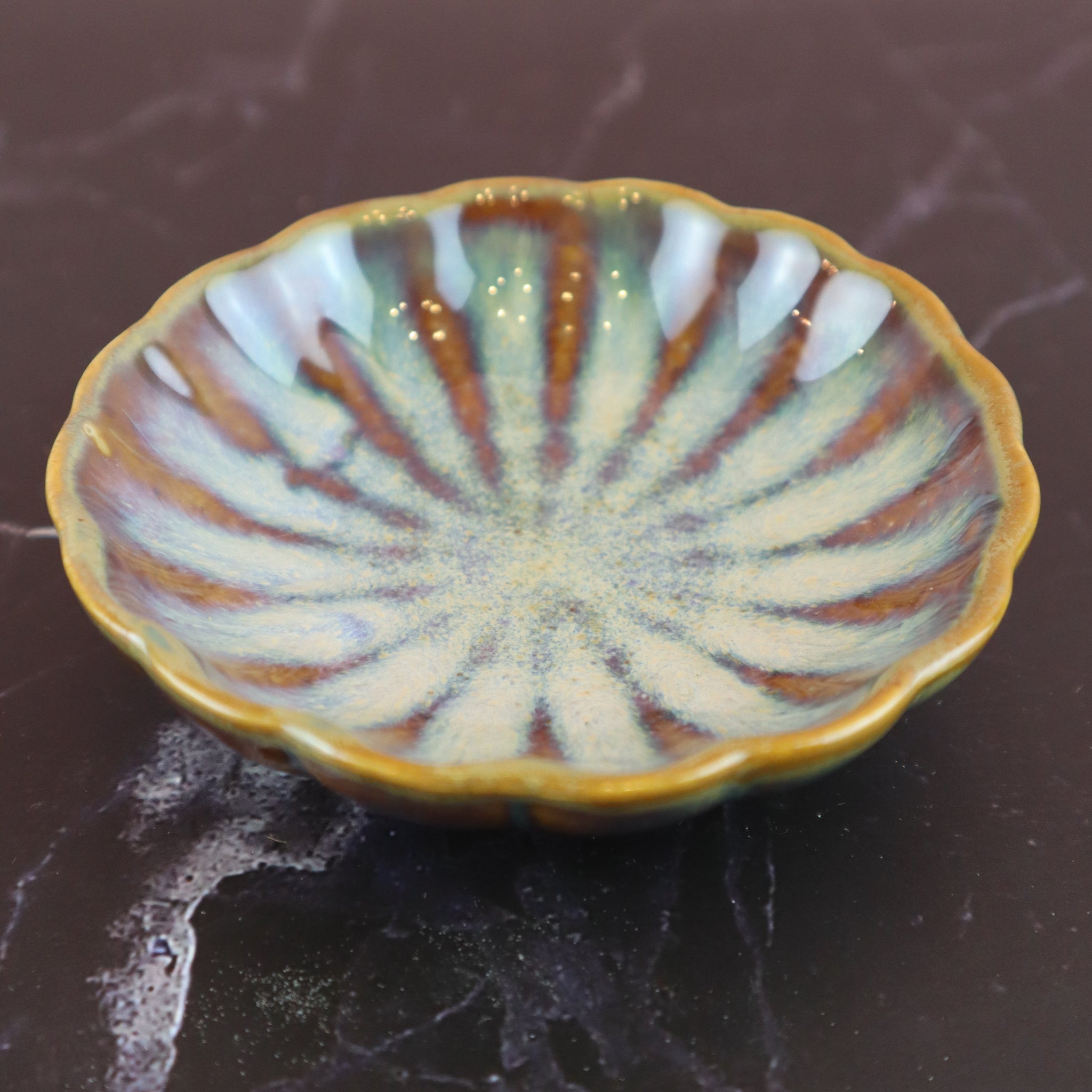 VIETNAMESE CHRYSANTHEMUM SMALL DISH - MOTHER OF PEARL OMBRE (TRINKET DISH, KOBACHI BOWL, SPICE DISH, ACCESSORY DECOR)